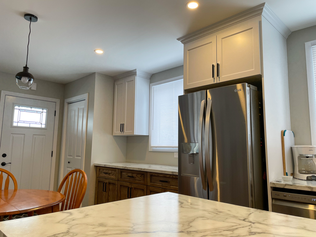 modern-farmhouse-kitchen-in-fort-erie-06