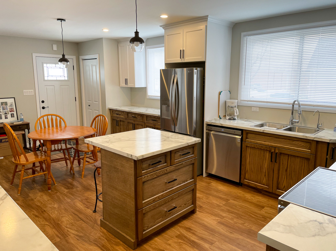 modern-farmhouse-kitchen-in-fort-erie-07