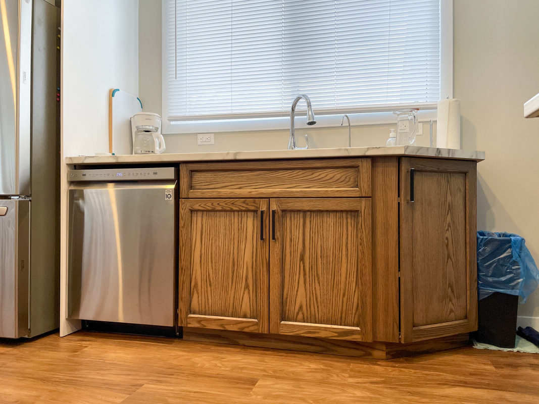 modern-farmhouse-kitchen-in-fort-erie-10