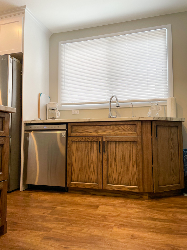 modern-farmhouse-kitchen-in-fort-erie-11