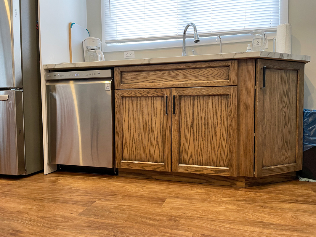 modern-farmhouse-kitchen-in-fort-erie-44