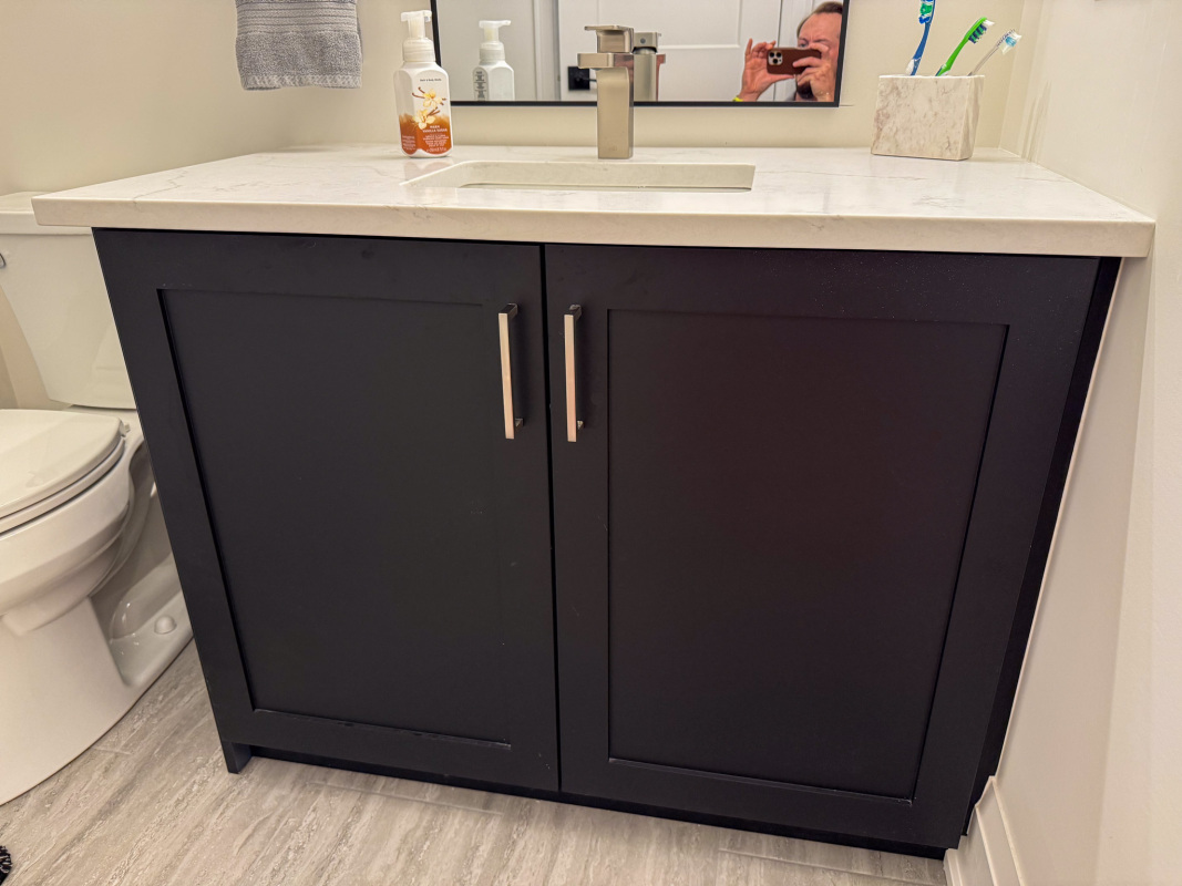 NalezinskiGrimsbynewbuildcustomcabinetry-01