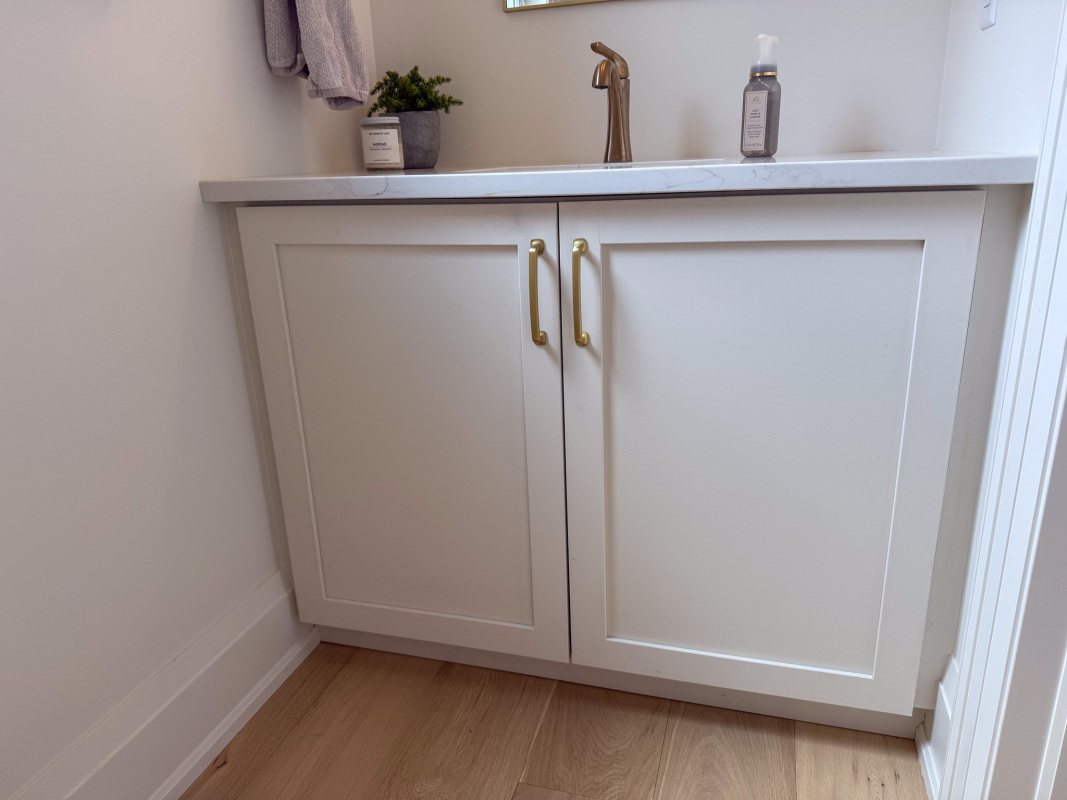 NalezinskiGrimsbynewbuildcustomcabinetry-58