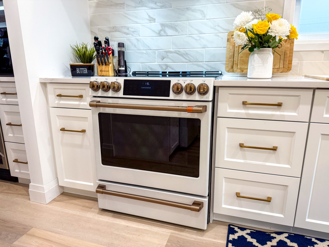ShannonNiagaraFallscustomkitchenrenovation-27