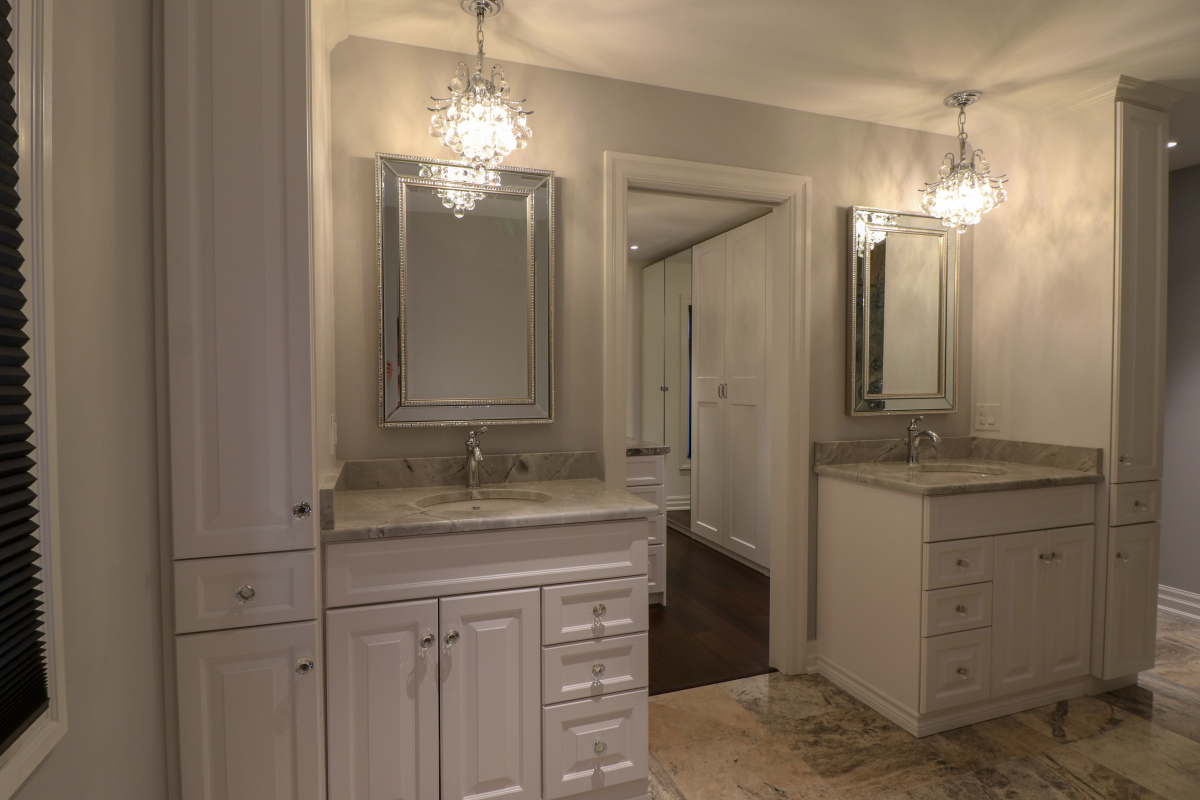 extravagant bathroom & closet space 15